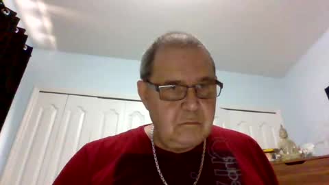 machet1 online show from June 16, 7:05 pm