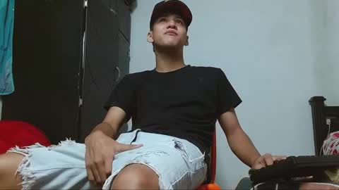 Snapshot of macho_dom chatting on September 15, 1:16 am MACHO DOMINANTE online show from September 15, 1:16 am