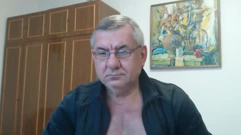 Macho online show from November 22, 1:21 pm