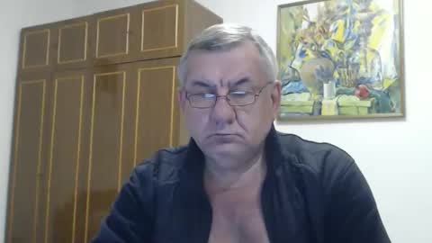 Macho online show from November 28, 5:37 pm