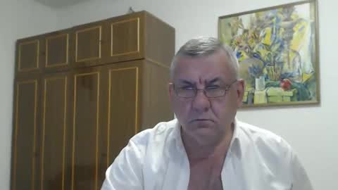 Macho online show from December 4, 8:06 pm