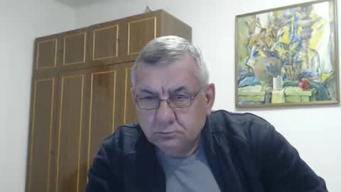 Macho online show from December 19, 6:48 pm