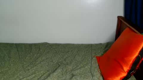 Snapshot of macie_smith chatting on February 25, 2:10 am smith online show from February 25, 2:10 am