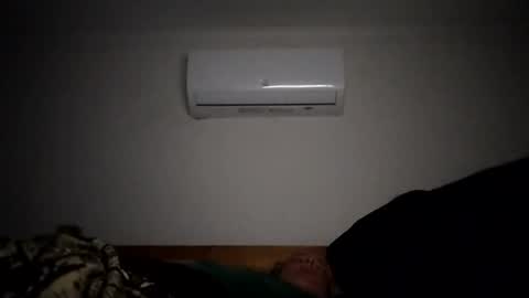 mack9875 online show from March 10, 10:20 am