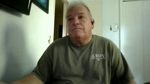 mackdocc001 online show from September 16, 8:43 pm