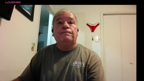 mackdocc001 online show from November 1, 10:50 am