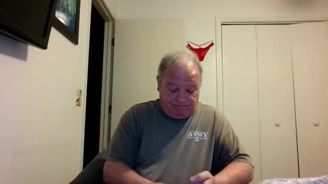 mackdocc001 online show from February 15, 6:26 pm