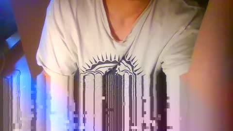 Snapshot of mackenss20 chatting on October 25, 10:12 am Makan online show from October 25, 10:12 am