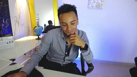 Snapshot of macky__ chatting on December 3, 6:26 am Macky online show from December 3, 6:26 am