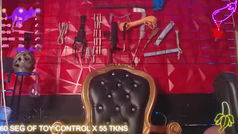 Snapshot of macky__ chatting on February 10, 4:47 pm Macky online show from February 10, 4:47 pm