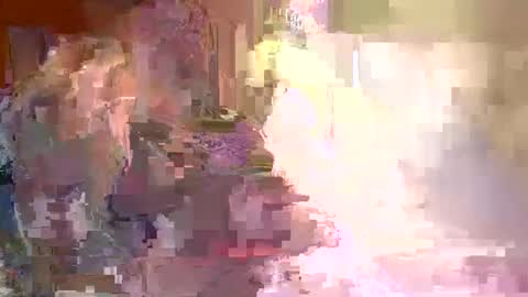 macmac818181 online show from January 12, 10:31 am