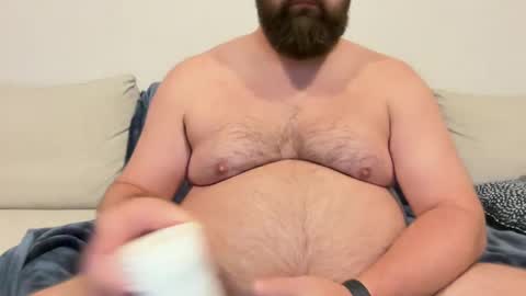 Snapshot of macrackin33 chatting on October 8, 1:03 am macrackin33 online show from October 8, 1:03 am