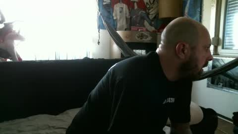 Snapshot of mad_dem0n chatting on March 4, 8:57 am Manuel online show from March 4, 8:57 am