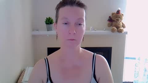 Madaamtang online show from February 20, 1:33 pm