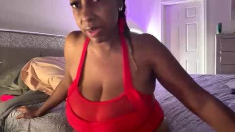 madam_glam online show from October 2, 4:36 pm