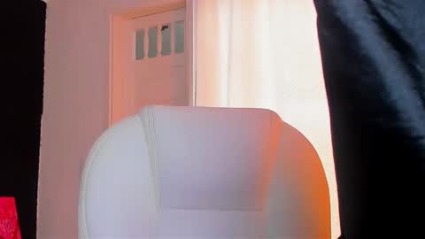  madame lilith  online show from February 11, 5:29 pm