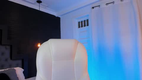  madame lilith  online show from October 22, 12:38 pm