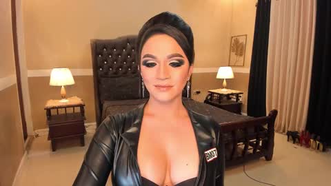 Snapshot of madammistressdominatrixxx chatting on March 11, 2:54 am Alison Kloss online show from March 11, 2:54 am