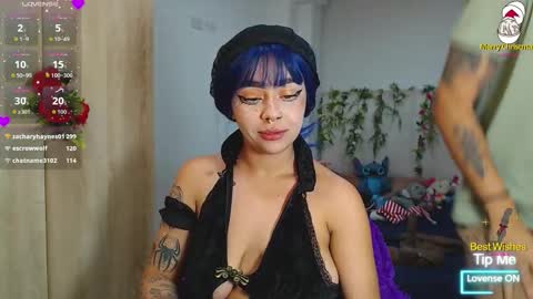 maddiie and clyde online show from December 2, 4:18 am