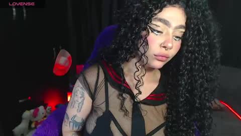 maddiie and clyde online show from May 16, 3:03 am