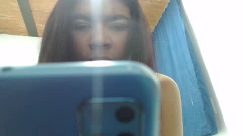 Snapshot of maddison_clark8 chatting on February 17, 3:40 pm maddison online show from February 17, 3:40 pm