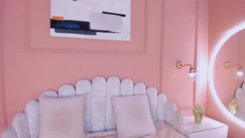 Maddy  online show from December 24, 9:17 am