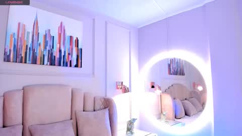 Maddy  online show from September 11, 7:03 pm