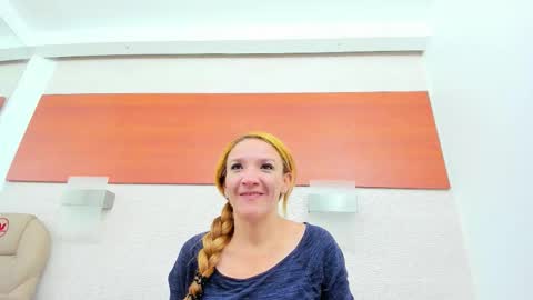 Snapshot of maddy_cartter chatting on January 13, 10:31 am maddy cartter online show from January 13, 10:31 am