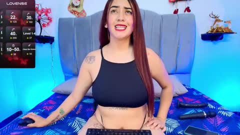 Snapshot of maddy_estheer chatting on December 5, 7:10 pm maddy online show from December 5, 7:10 pm