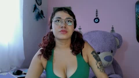 Maddy  online show from May 11, 9:23 pm