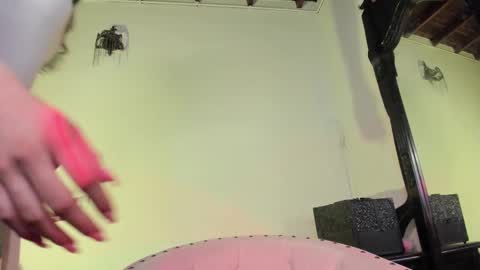 Snapshot of maddy_rios chatting on February 14, 4:58 am maddy_rios online show from February 14, 4:58 am