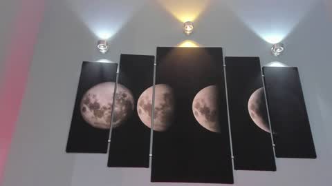 Snapshot of maddy_walker chatting on December 7, 11:34 pm Maddy online show from December 7, 11:34 pm