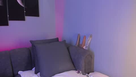 Snapshot of maddy_walker chatting on January 19, 9:45 pm Maddy online show from January 19, 9:45 pm