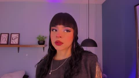 Snapshot of maddy_walker chatting on November 7, 11:54 am Maddy online show from November 7, 11:54 am