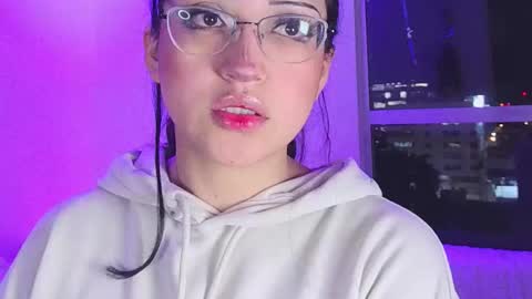   Please followme and rate me your thumbs up online show from November 13, 11:58 pm