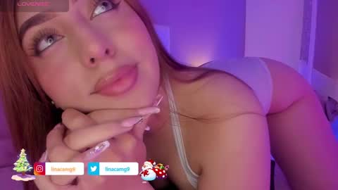 Snapshot of maddylennon chatting on December 17, 2:11 pm Lina online show from December 17, 2:11 pm