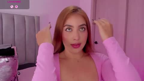 Lina  online show from July 1, 6:37 am