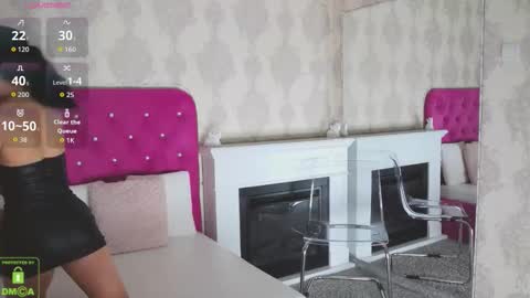 Maddy online show from November 10, 1:32 pm