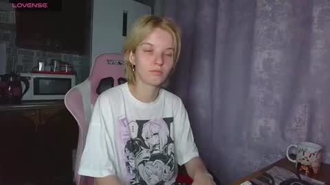 madelaines online show from July 30, 9:58 pm
