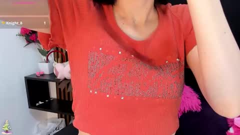 Snapshot of madelin_clerk chatting on December 25, 7:24 pm Madelin Clerk online show from December 25, 7:24 pm