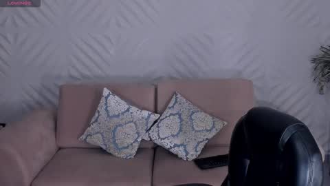 Madeline online show from January 13, 8:41 am