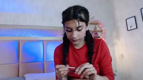 Snapshot of madhison_5 chatting on May 3, 11:38 am madhison_5 online show from May 3, 11:38 am