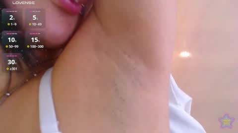 Madhison  online show from March 29, 8:09 pm