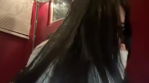 madibaby999 online show from December 7, 4:20 am