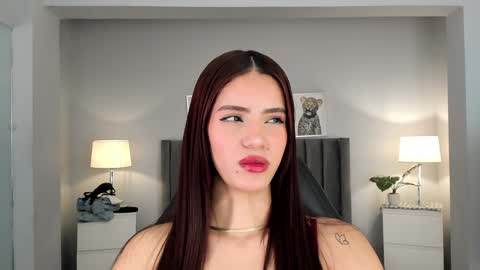 Snapshot of madie_collins7 chatting on December 31, 11:31 am Madie online show from December 31, 11:31 am