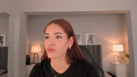 Snapshot of madie_collins7 chatting on September 18, 11:12 am Madie online show from September 18, 11:12 am