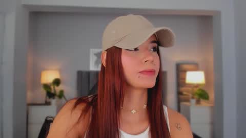 Snapshot of madie_collins7 chatting on October 1, 9:59 am Madie online show from October 1, 9:59 am