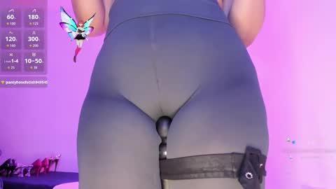 Madisson Smith  online show from November 24, 4:12 am