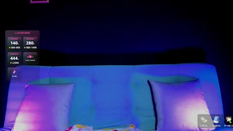 Snapshot of madiixwatson chatting on November 20, 1:55 pm Madison Watson online show from November 20, 1:55 pm