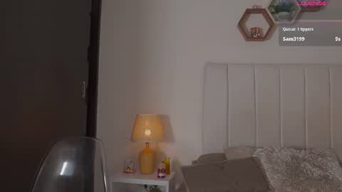 Snapshot of madison__evans chatting on July 10, 6:07 am Valentina 1030 530 - online show from July 10, 6:07 am